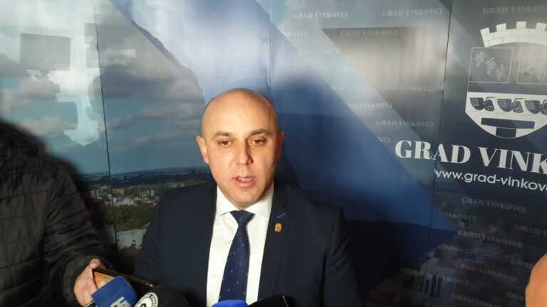 Gradonačelnik Bosančić najavio smanjenje prireza sa 13 na 10 posto