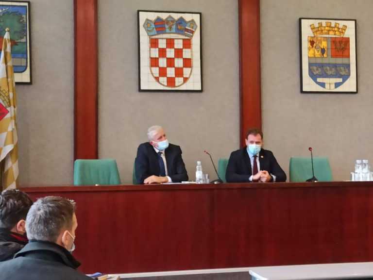 STRADALIMA U POTRESU POMAŽE I VUKOVARSKO-SRIJEMSKA ŽUPANIJA