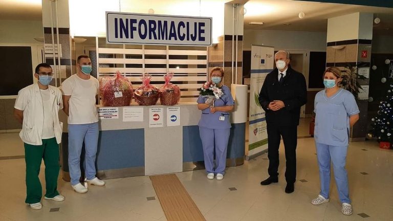NA KRAJU STARE GODINE ŽUPAN POSJETIO VINKOVAČKU I VUKOVARSKU BOLNICU