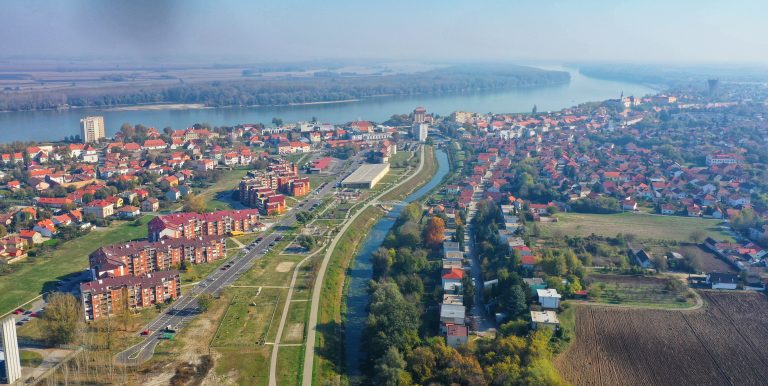 Vukovar: Uznemirio građane lažnim uzvikivanjem da je zaražen koronavirusom