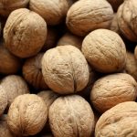 nuts-4534250_640