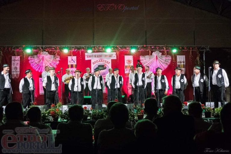 Ovogodišnji 9. Bećarfest “Alaj ću se kerit i bećarit” održava se 7. kolovoza u Babinoj Gredi s početkom u 20,00 sati.