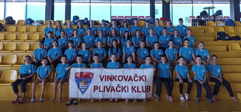 VPK osvojio 20 odličja u Vukovaru, Tomo Petrinić pehar za najboljeg plivača