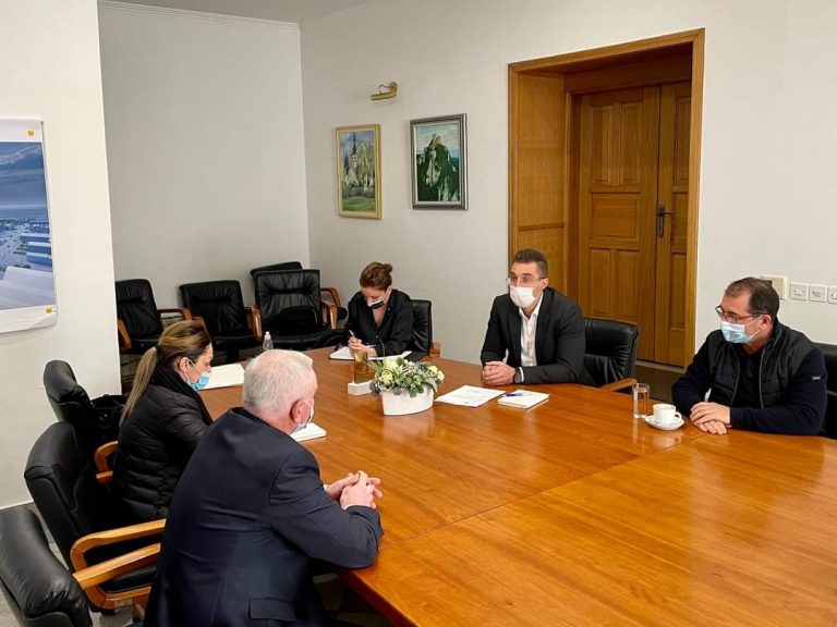 BOŽIĆNICE VINKOVAČKIM UMIROVLJENICIMA