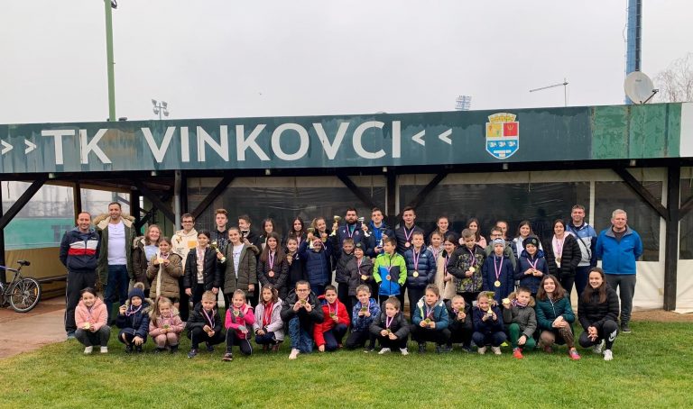 TK VINKOVCI: Nina Marić dvostruka prvakinja ”Snješko Cup-a”