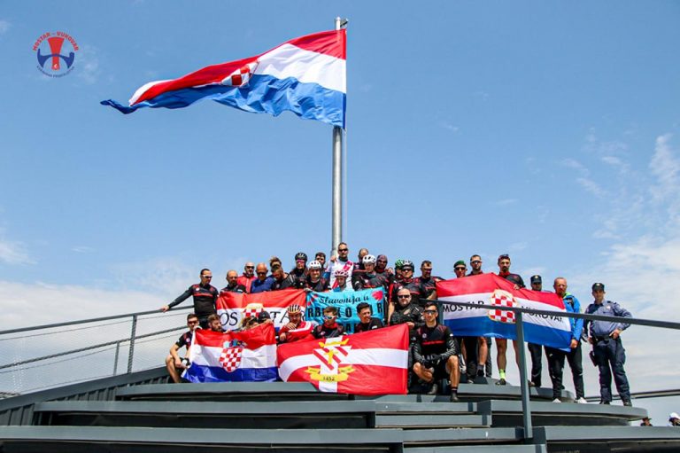 Biciklistička karavana prijateljstva Mostar-Vukovar, stigla u Grad Heroj