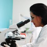 microscope-gd7e037110_640