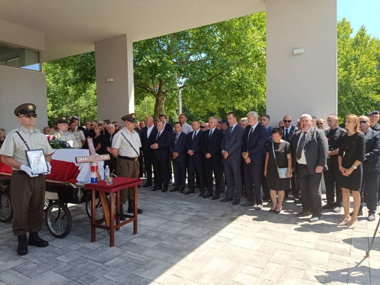 U Vukovaru održana komemoracija za Danijela Rehaka