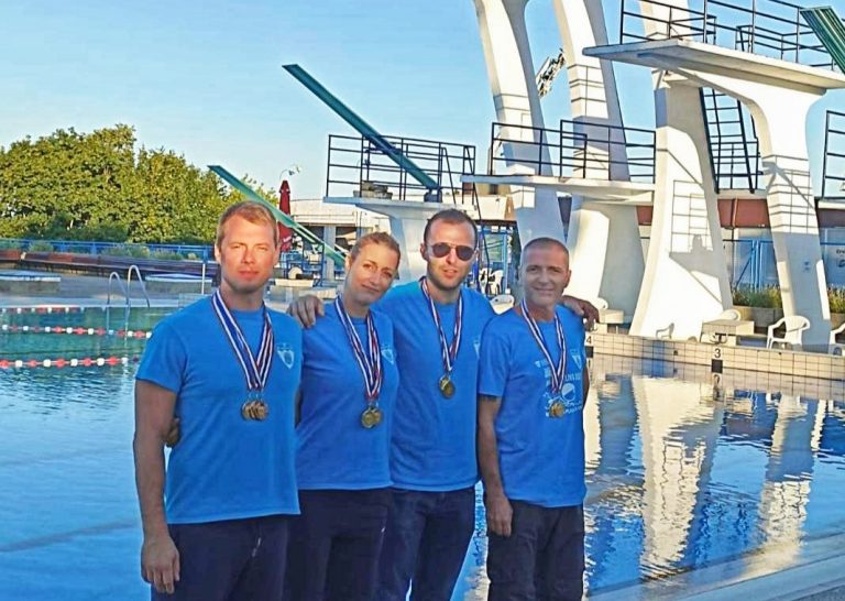 Veteranima Vinkovačkog plivačkog kluba 12 medalja na prvenstvu Hrvatske