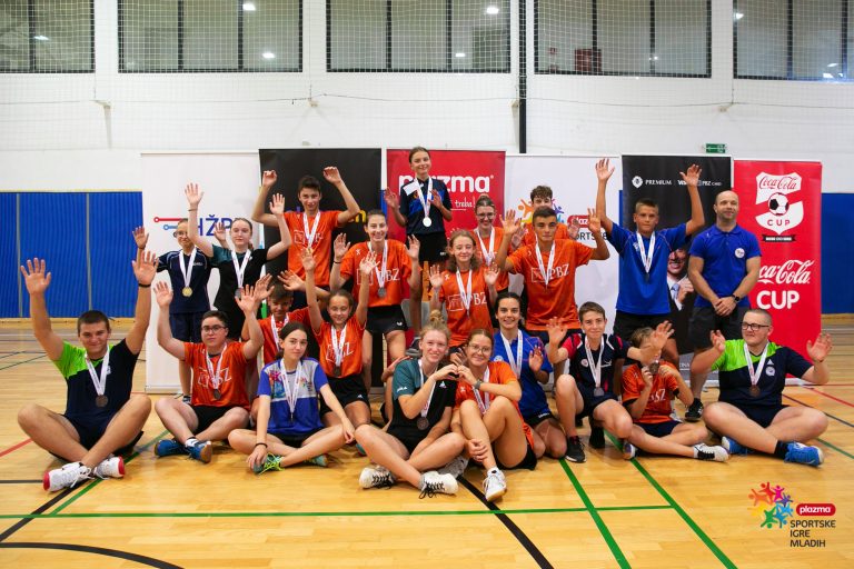 Mladi stolnotenisači iz VSŽ osvojili brojne medalje na državnoj završnici Plazma Sportskih igara mladih u Splitu