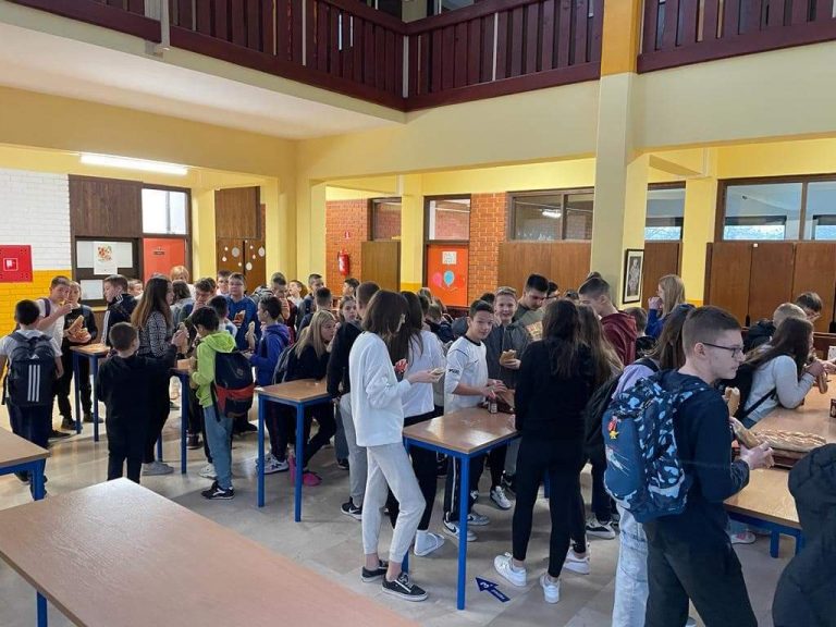 Bosančić: Cilj je ispunjen! Od danas svi učenici imaju osiguran obrok u školi