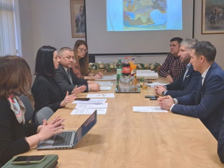 Radni sastanak s ministricom poljoprivrede Marijom Vučković u Općini Vrbanja