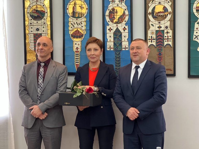<strong>Nastupni posjet Nj. E. Jelene Milić Vukovarsko – srijemskoj županiji</strong>