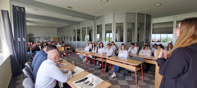 Učenička deliberacija u Vinkovcima