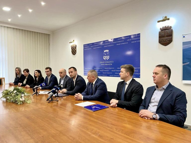 Ministar Šime Erlić u Vinkovce donio sporazum vrijedan 400 tisuća eura za ITU mehanizam