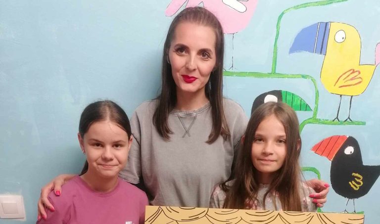 I. Učenička smotra Mirotvorna škola u Osijeku – sudjeluju učenice iz Gunje i školska knjižničarka