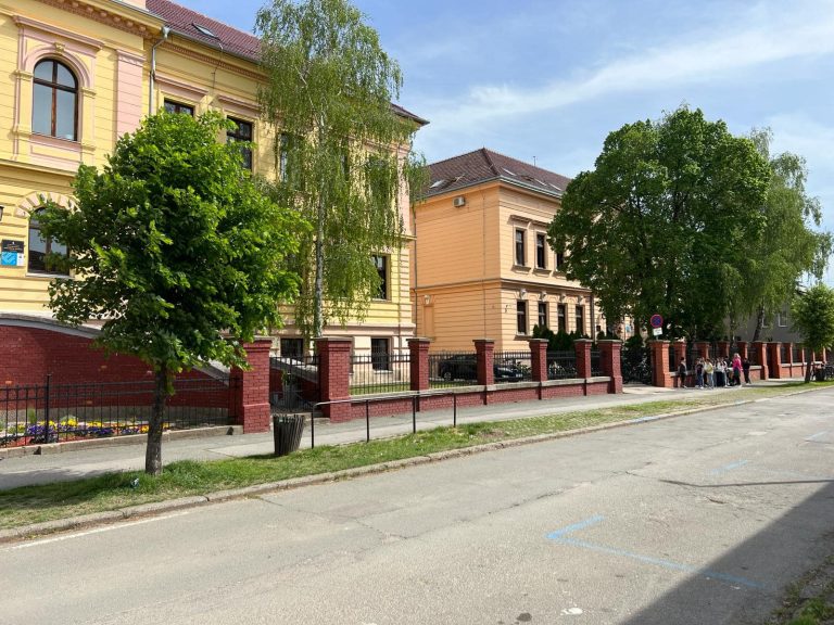 Odgađa se početak školske godine, umjesto 2. počinje 9. rujna