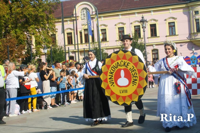Vlada Republike Hrvatske će s 25 tisuća eura sufinancirati 59. Vinkovačke jeseni
