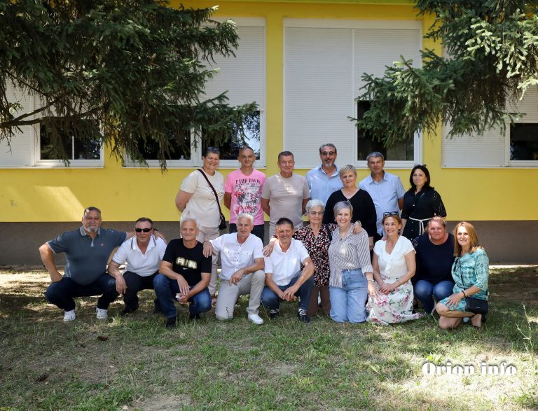 U Antinu se okupili i proslavili 45. godina od završetka četverogodišnjeg školovanja, generacija 1969. godište
