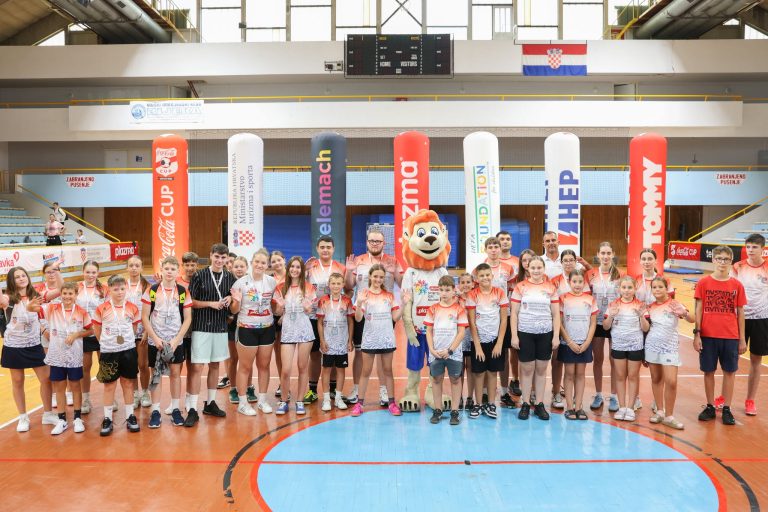 Stolnotenisači iz VSŽ osvojili Državnu završnicu Plazma Sportskih igara mladih