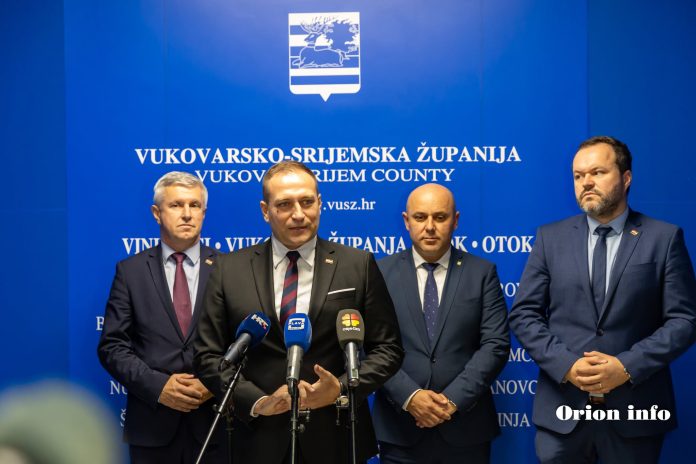 574587180_1525615551804869_6355525250912508670_n