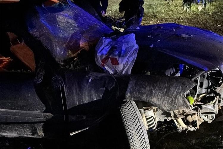 Bez vozačke i pod utjecajem alkohola sletio automobilom s ceste i zadobio teške ozljede