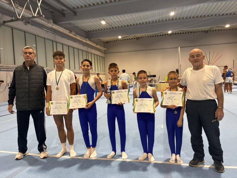 Vinkovački gimnastičari prvi u svojim kategorijama u Osijeku