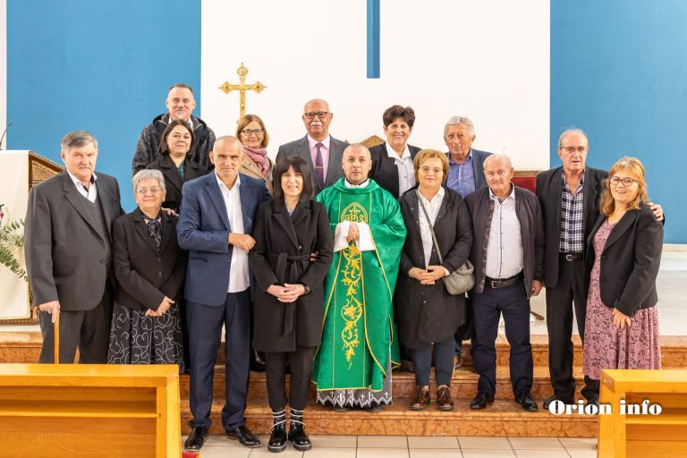 Vinkovci: Obnova bračnih zavjeta u Župi sv. Nikole biskupa