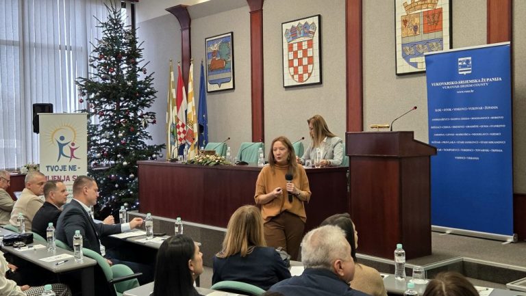 Manje alkohola i kanabisa, više cigareta i ovisnosti o kockanju; ključna edukacija i suradnja roditelja i škole