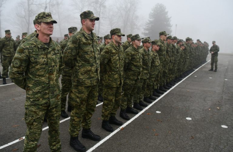 U Središtu za obuku pješaštva i oklopništva započela specijalistička vojna obuka