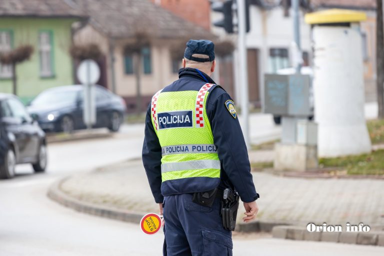 Prilikom kontrole u prometu vozač se pokušao udaljiti