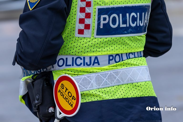 Jedan vozač prošao kroz crveno svjetlo na semaforu, a drugi prekoračio dozvoljenu brzinu kretanja vozilom