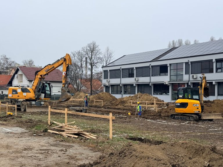 Vinkovci nastavljaju opsežna ulaganja u školstvo: u tijeku radovi na dogradnji OŠ Vladimira Nazora