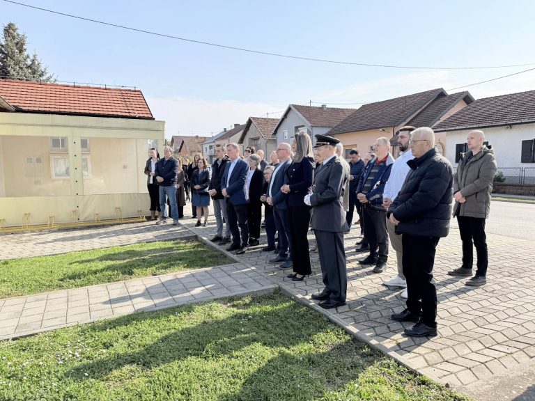 Vinkovačko naselje Mala Bosna danas, na blagdan sv. Josipa, slavi svog zaštitnika i Dan Mjesnog odbora.