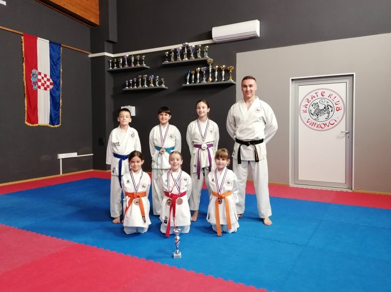 Pet članova Karate kluba Vinkovci izborilo nastup za reprezentaciju