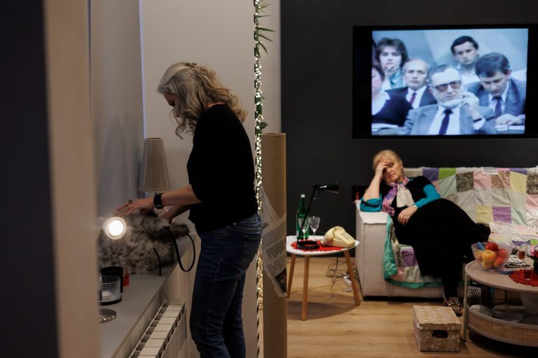 U Galeriju Meraja stiže predstava „Majčin dan“ – snažna drama o odnosu majke i kćeri