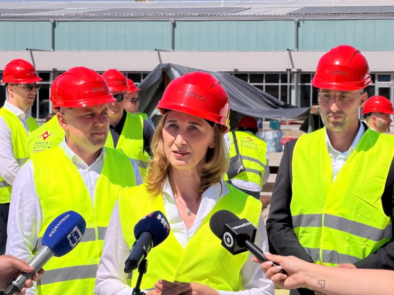 Ministrica Žigman: Suradnja državne i lokalne vlasti za nastavak snažnog investicijskog zamaha najstarijeg europskog grada
