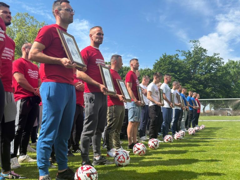 U Nuštru na turniru „Dvanaest redarstvenika“, veteransko zlato momčadi Županije