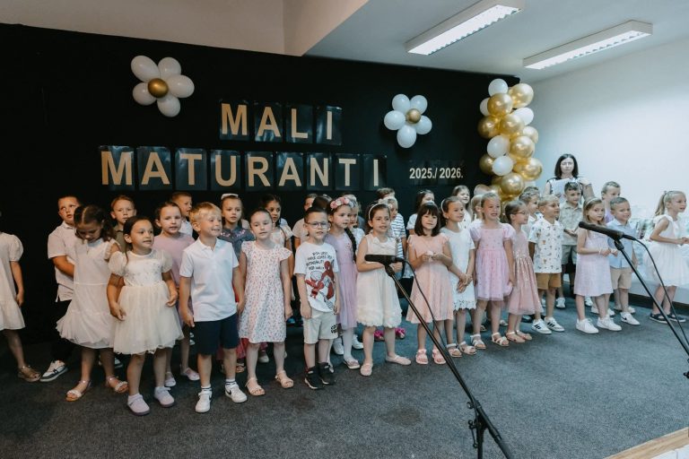 Cerna: Mali maturanti Dječjeg vrtića „Hlapić“ svečano se oprostili od vrtićkih dana
