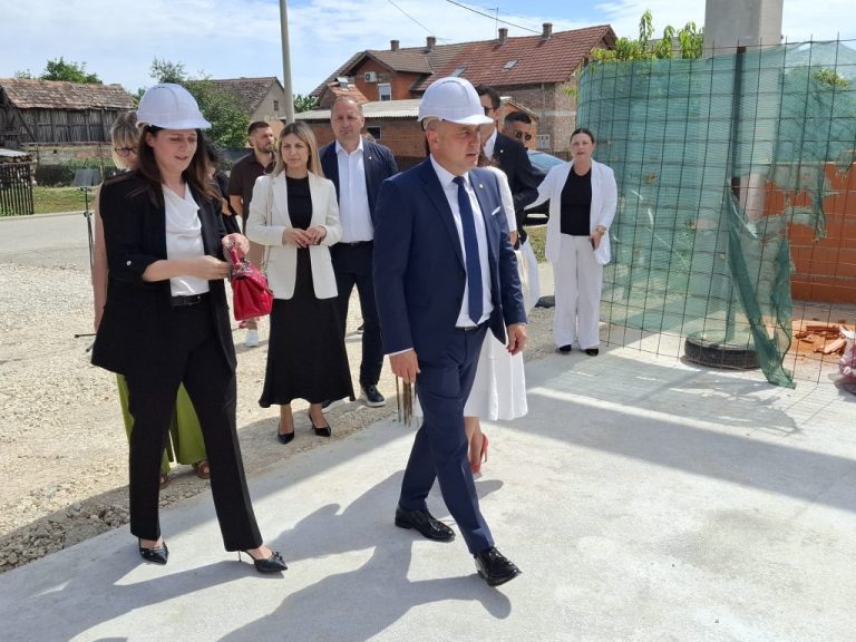 Napreduju radovi na izgradnji školske sportske dvorane u Štitaru, vide se obrisi buduće dvorane