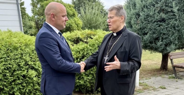 Vukovarsko-srijemska županija sufinancira rad bračnih i obiteljskih savjetovališta u Vukovaru i Vinkovcima
