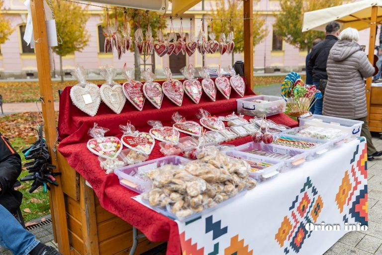 U središtu Vinkovaca etno-gastro događaj „Vinkovci za sva osjetila – mirisi, okusi i zvuci Slavonije”